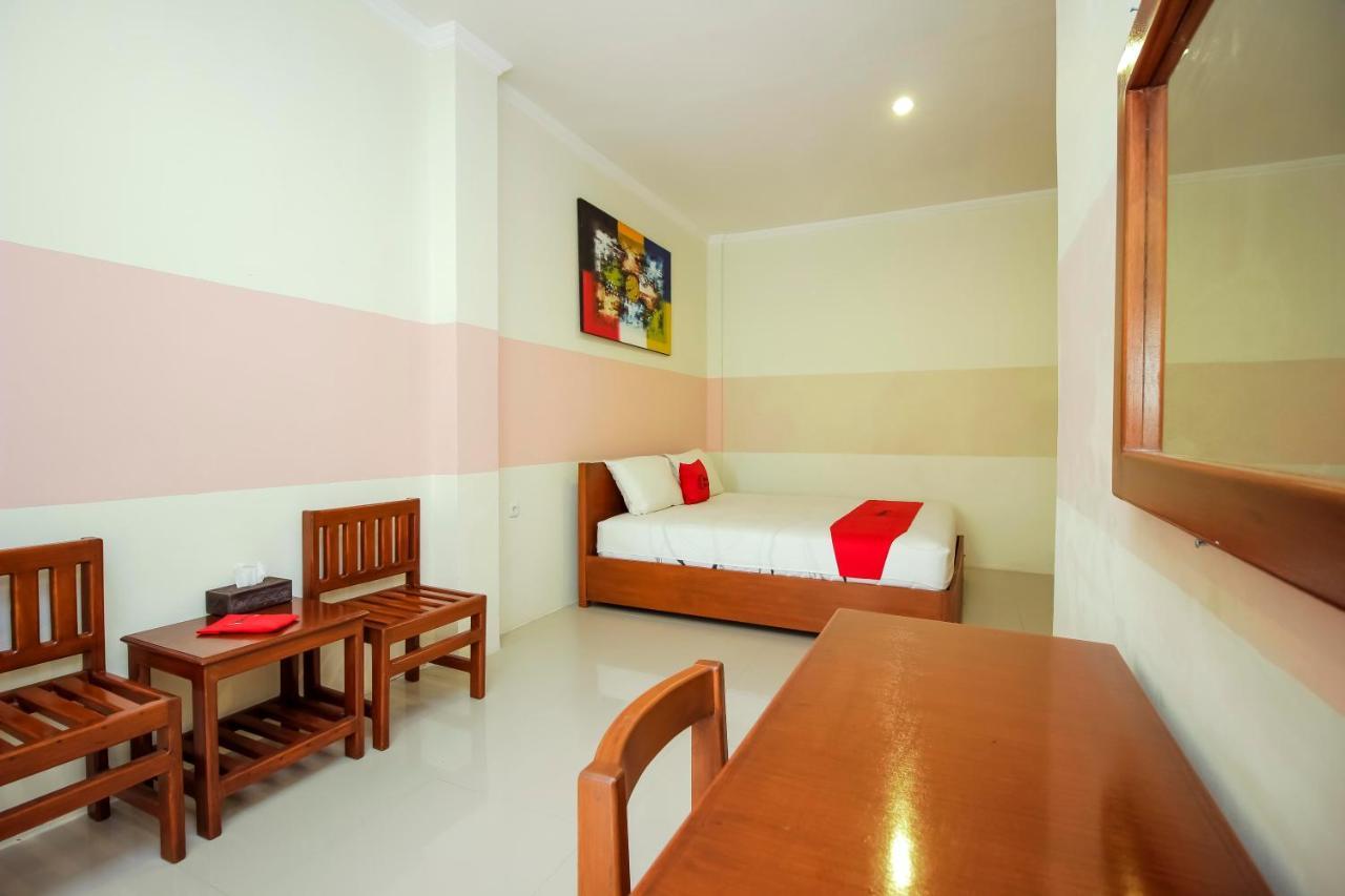 Reddoorz Near Jalan Jendral Sudirman Manado Hotel Luaran gambar