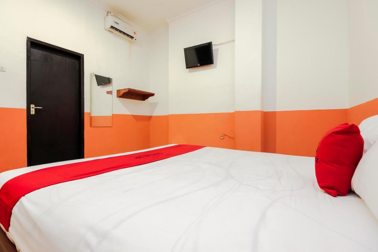 Reddoorz Near Jalan Jendral Sudirman Manado Hotel Luaran gambar