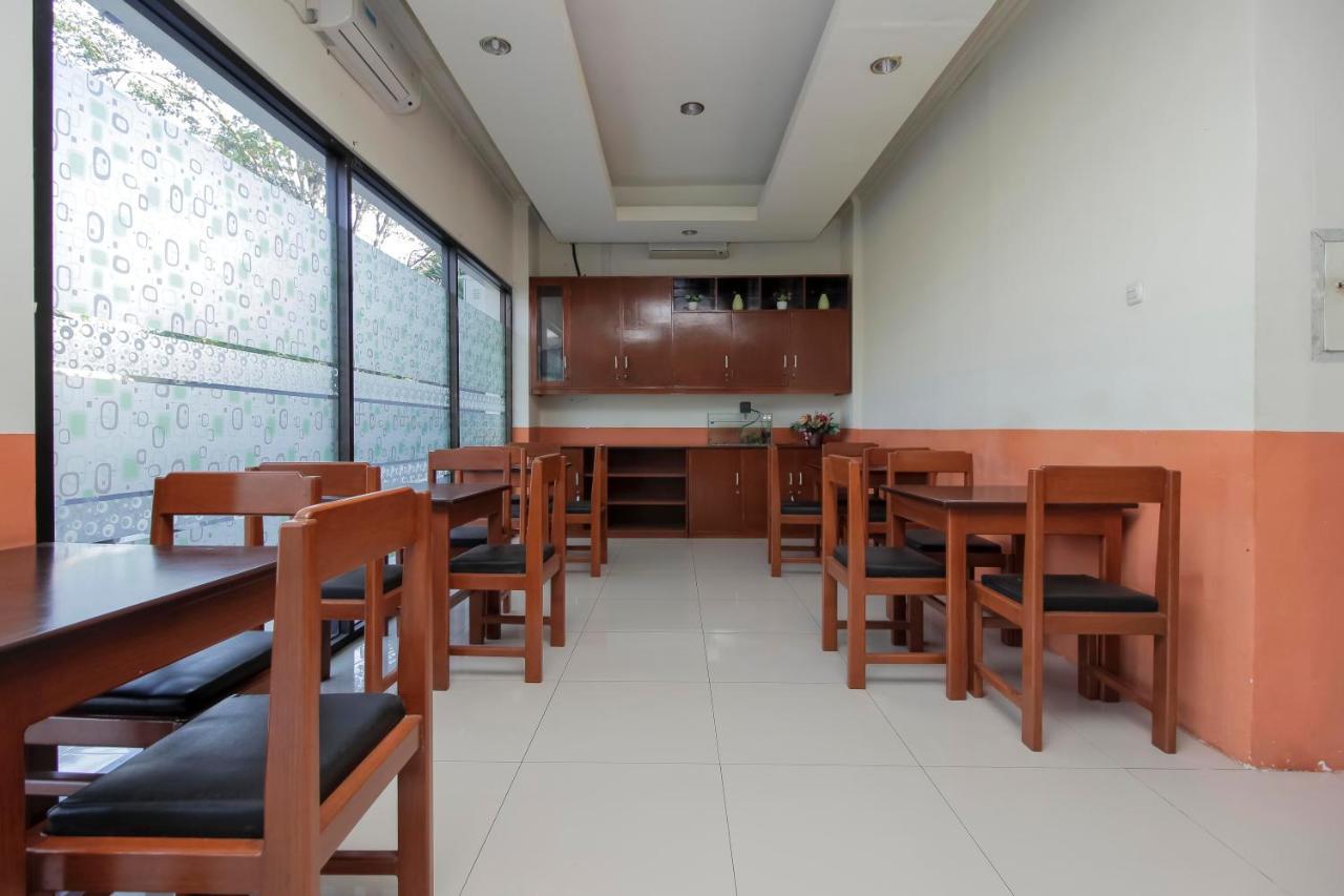 Reddoorz Near Jalan Jendral Sudirman Manado Hotel Luaran gambar