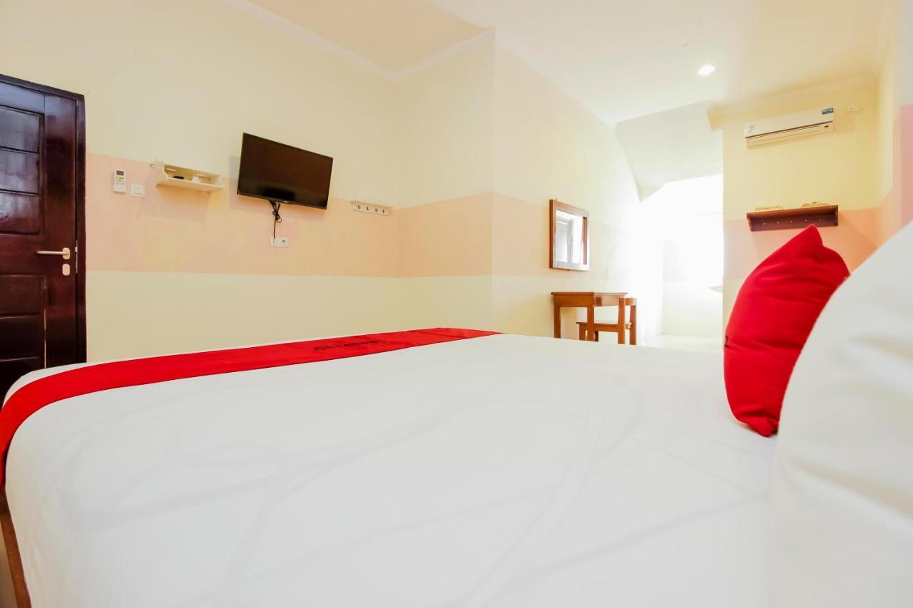 Reddoorz Near Jalan Jendral Sudirman Manado Hotel Luaran gambar