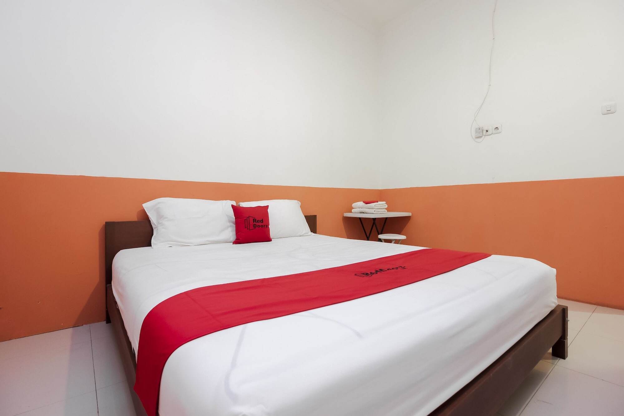Reddoorz Near Jalan Jendral Sudirman Manado Hotel Luaran gambar